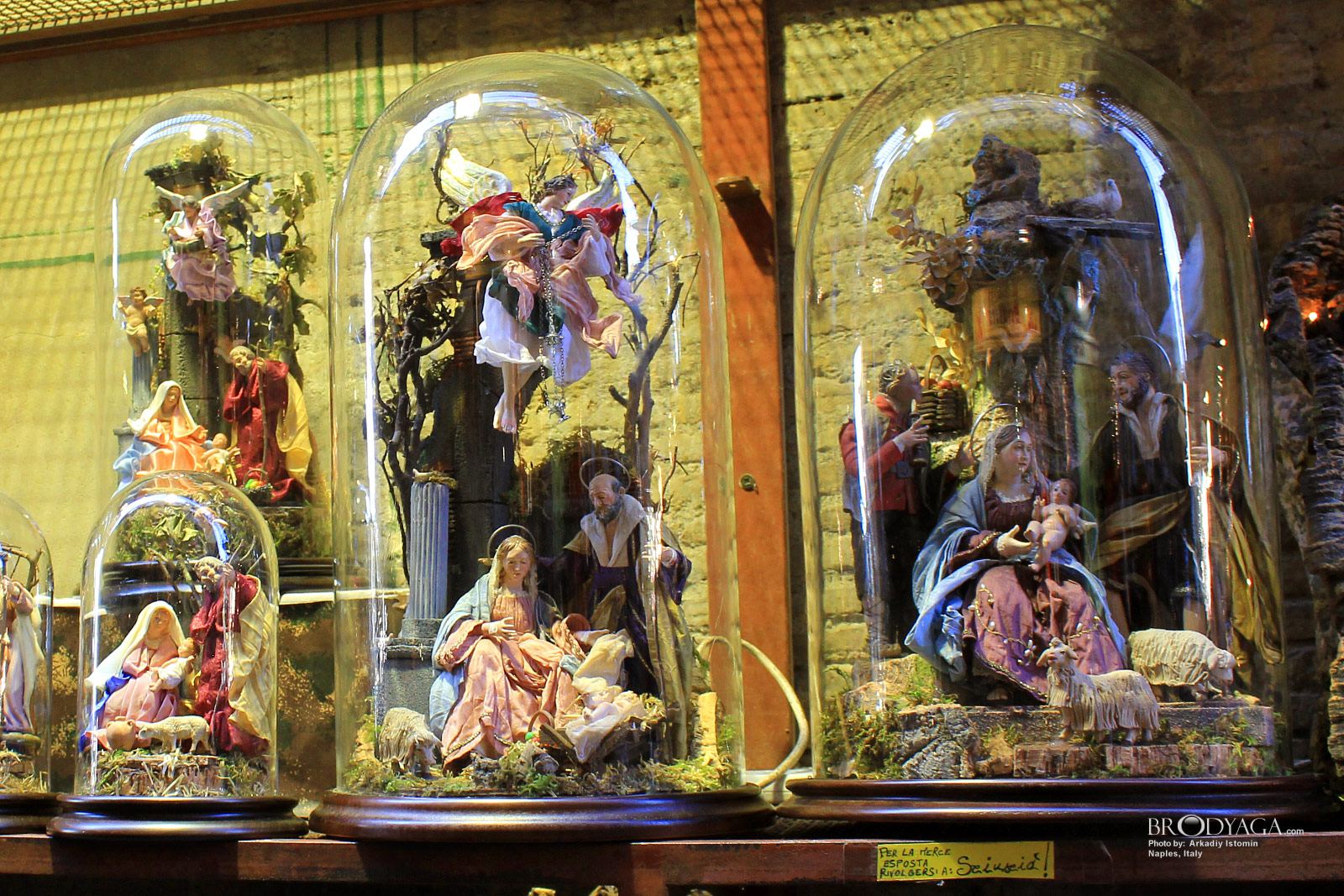 San Gregorio Armeno, Naples